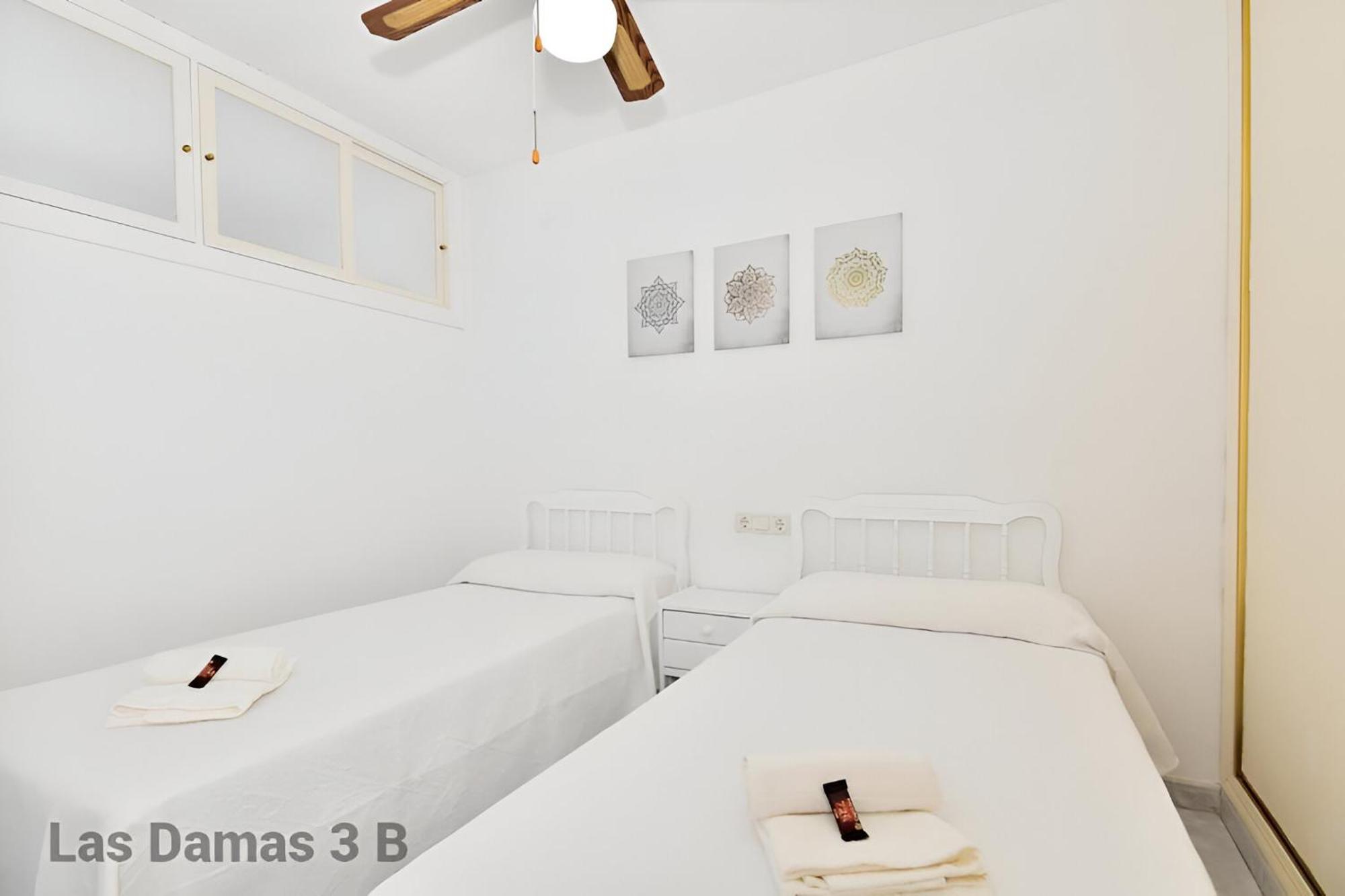 Las Damas 3B Beach Front - Pool & Parking Benidorm Exteriér fotografie